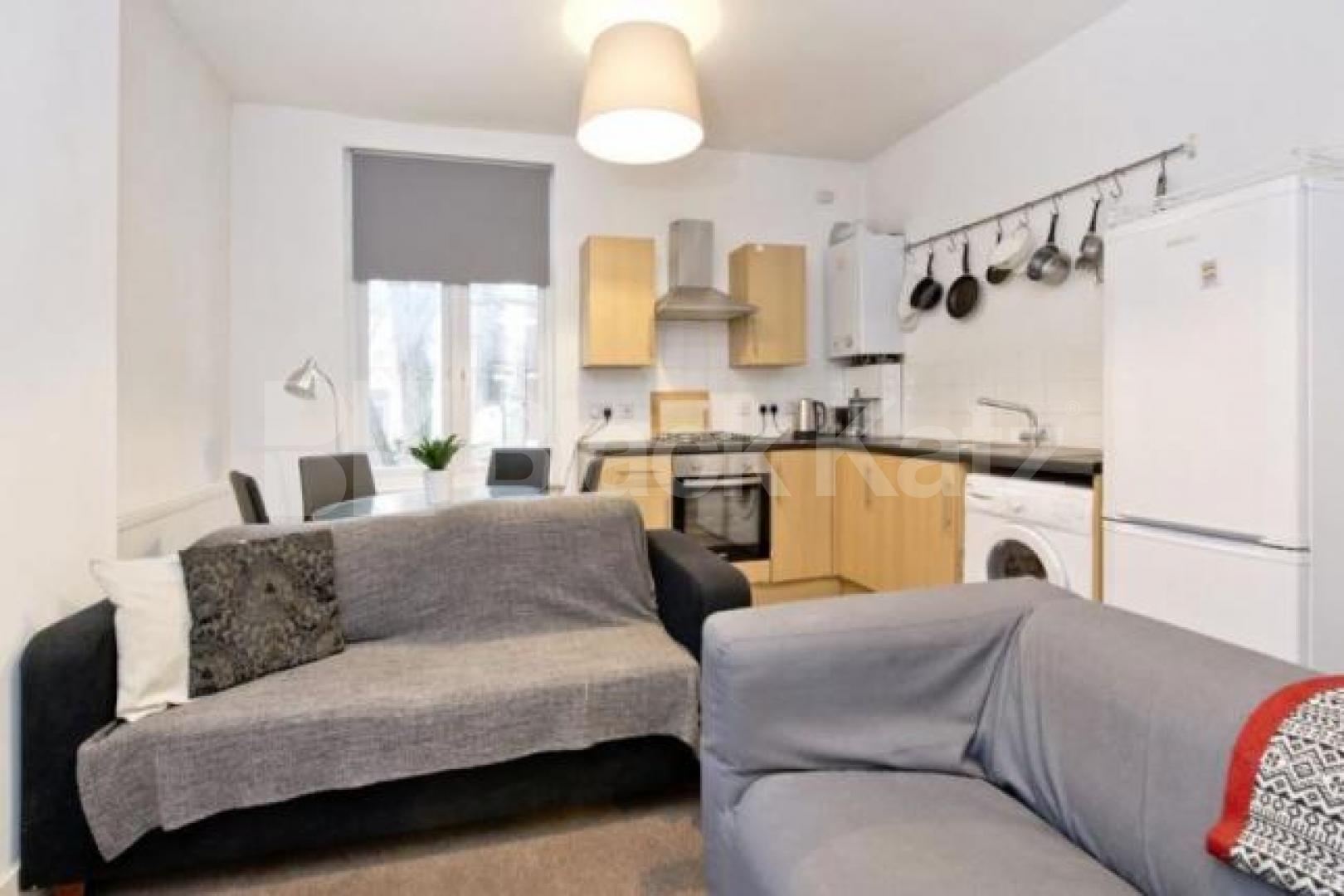 			2 Bedroom, 1 bath, 1 reception Apartment			 Mount View Road , FINSBURY PARK-STROUD GREEN 
